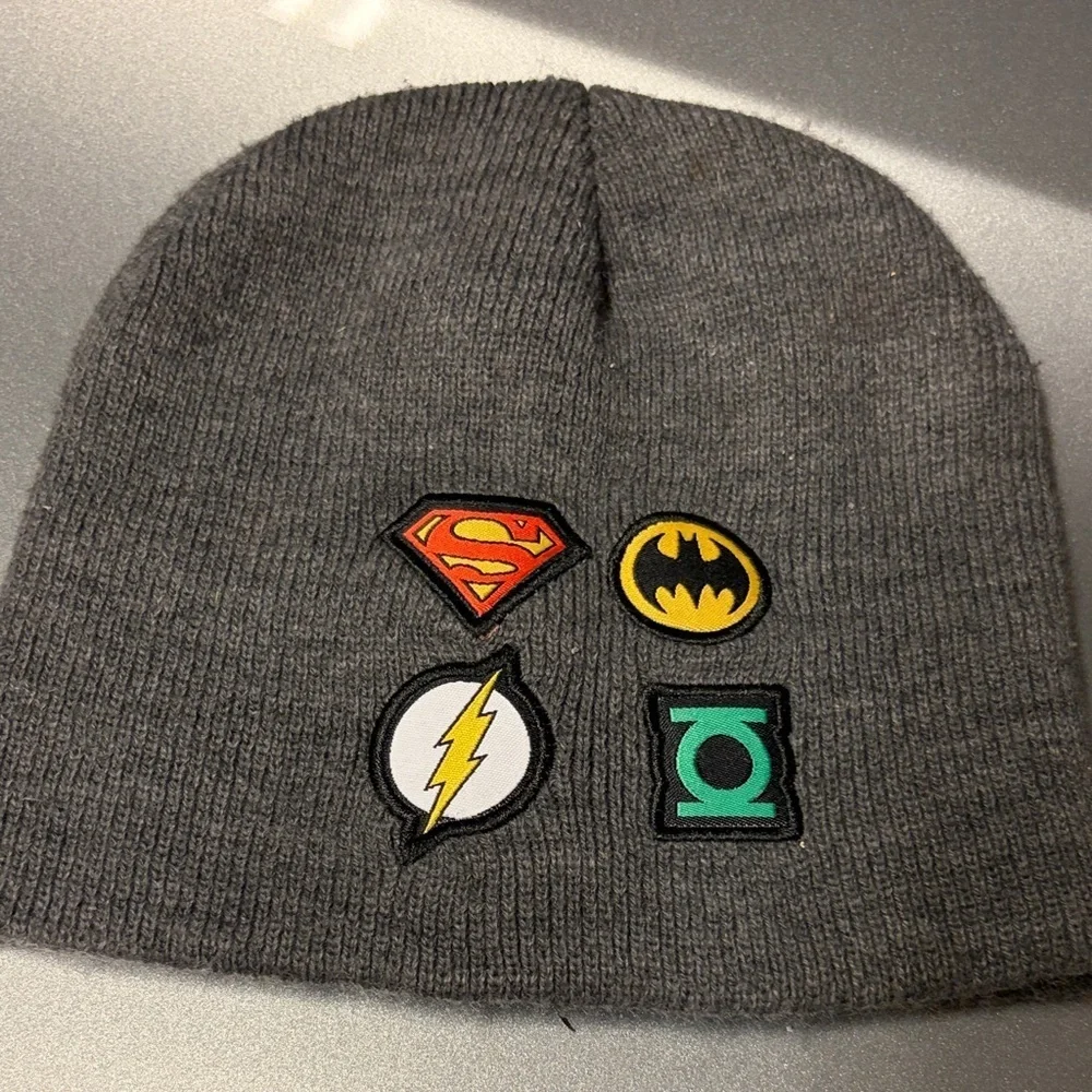 Gray Superhero Kids/Toddler Beanie | EUC